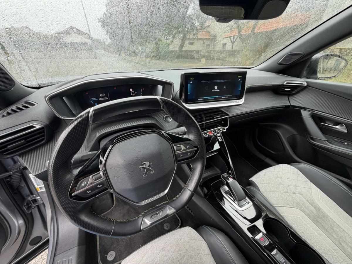 peugeot-e-2008-2021-eletrico-0cc
