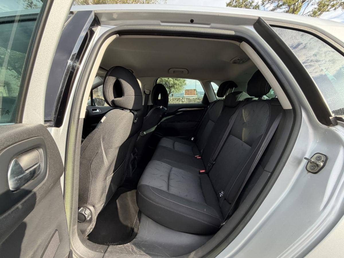 citroen-c4-2013-diesel-1560cc