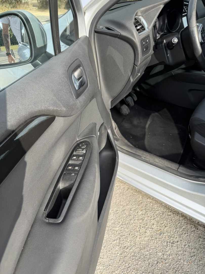 citroen-c4-2013-diesel-1560cc