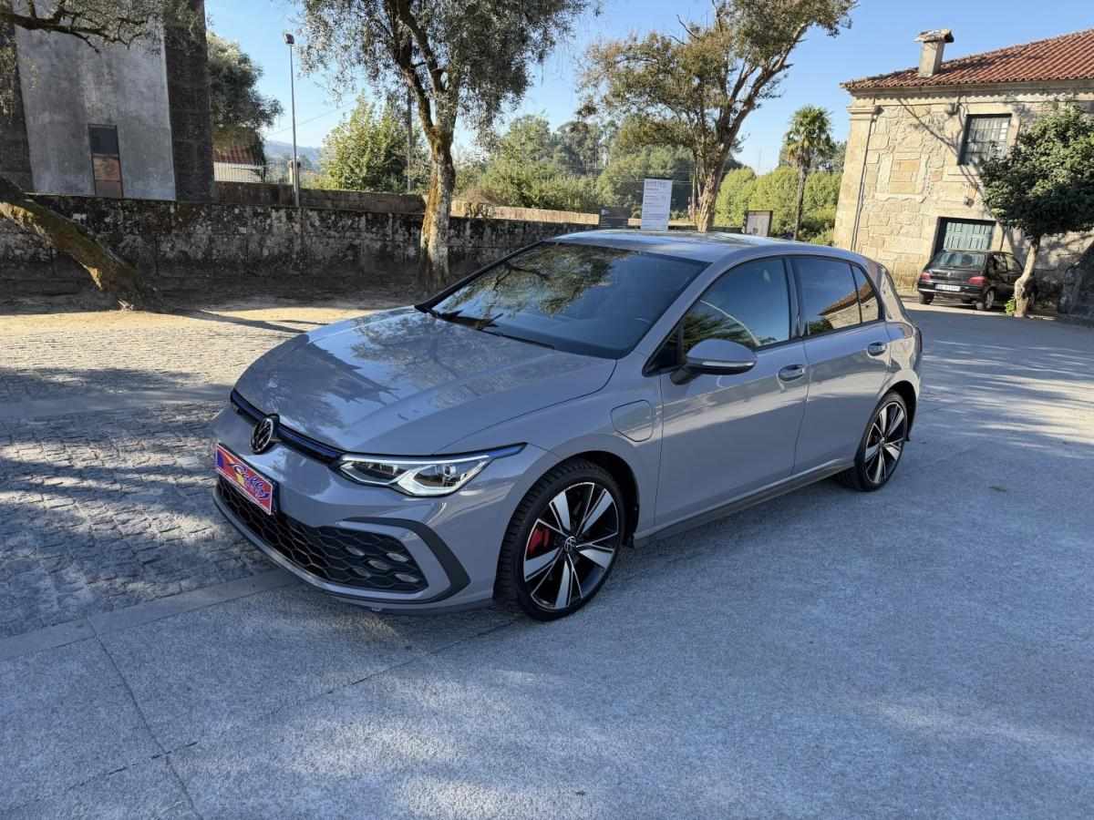 volkswagen-golf-2021-hibrido-1395cc