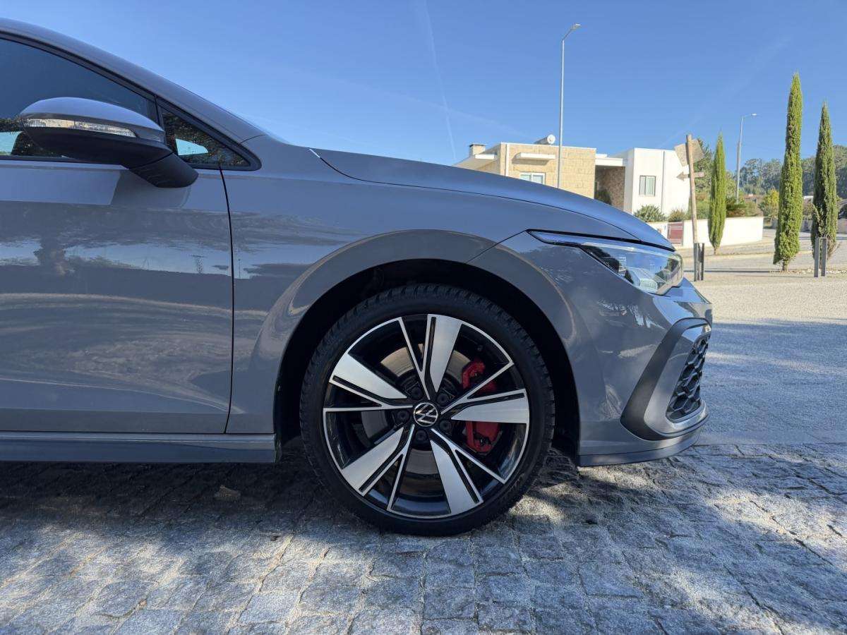volkswagen-golf-2021-hibrido-1395cc