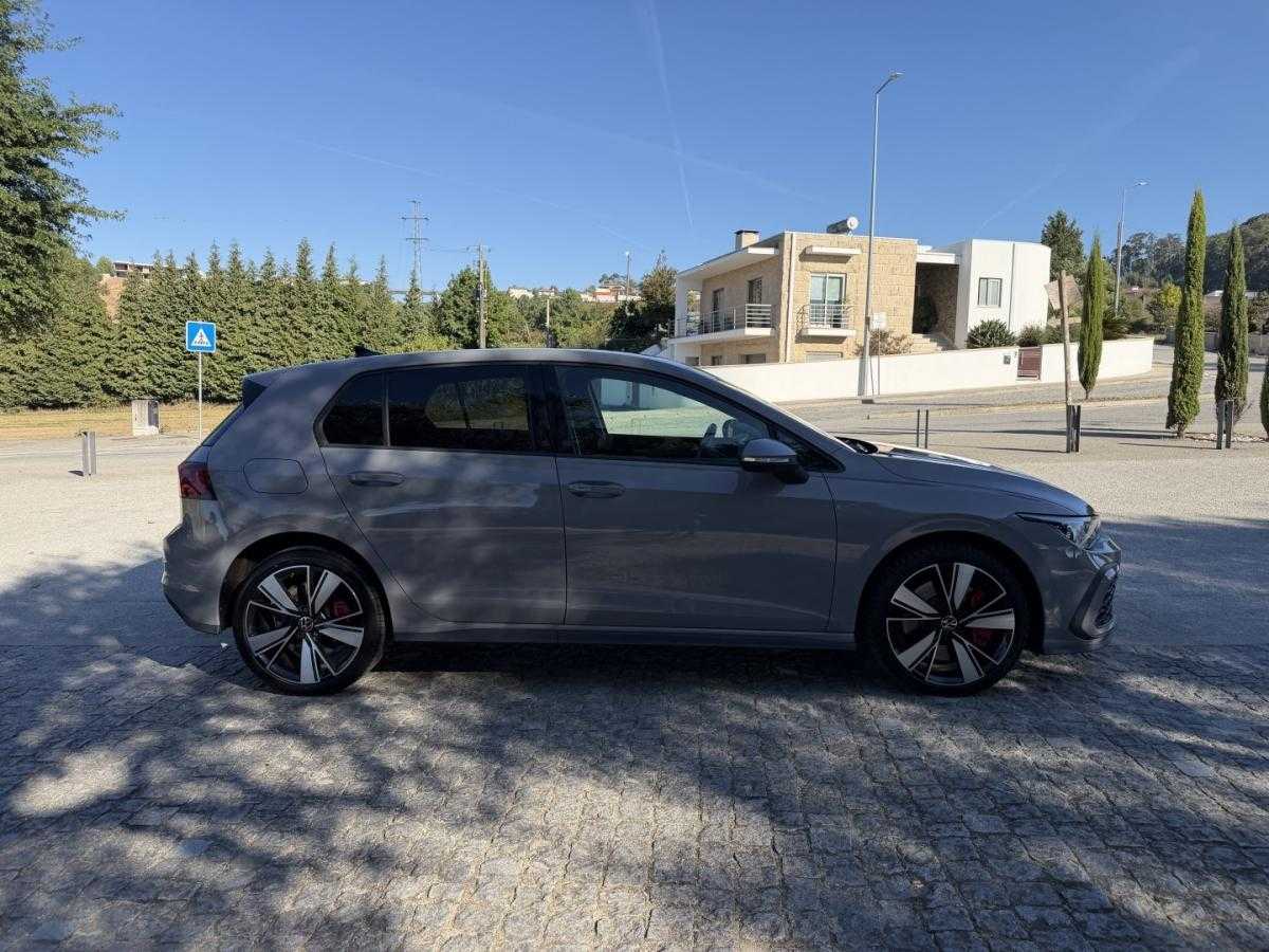 volkswagen-golf-2021-hibrido-1395cc