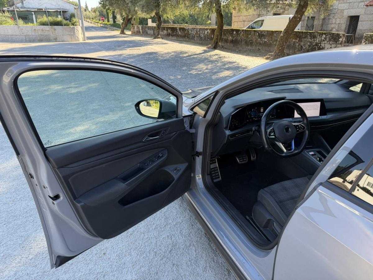 volkswagen-golf-2021-hibrido-1395cc