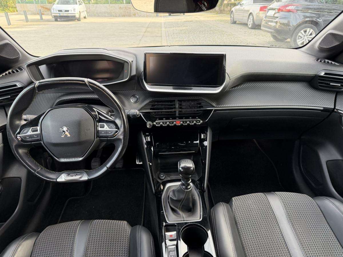 peugeot-208-2020-gasolina-1199cc