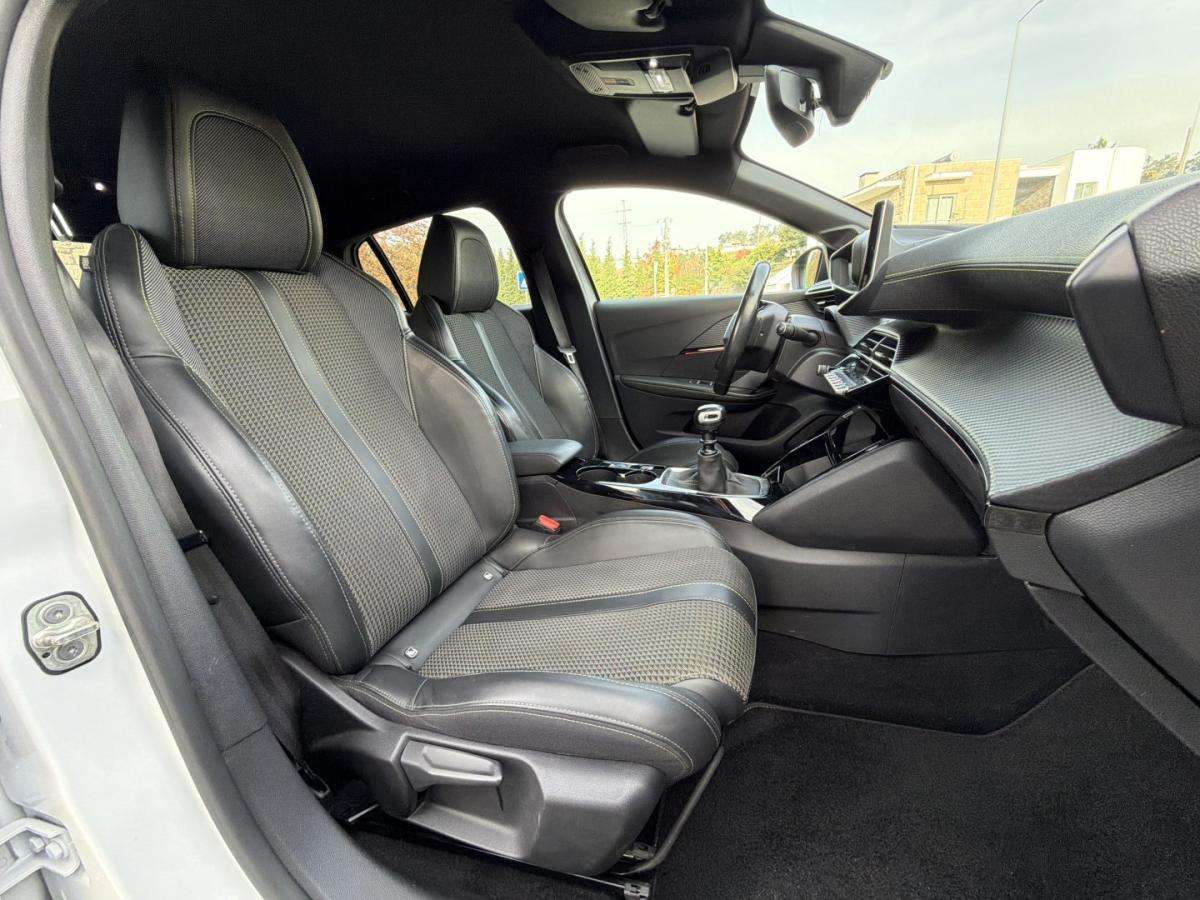 peugeot-208-2020-gasolina-1199cc