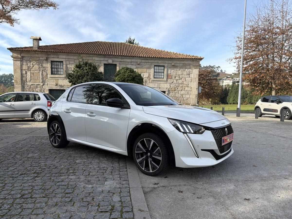 peugeot-208-2020-gasolina-1199cc