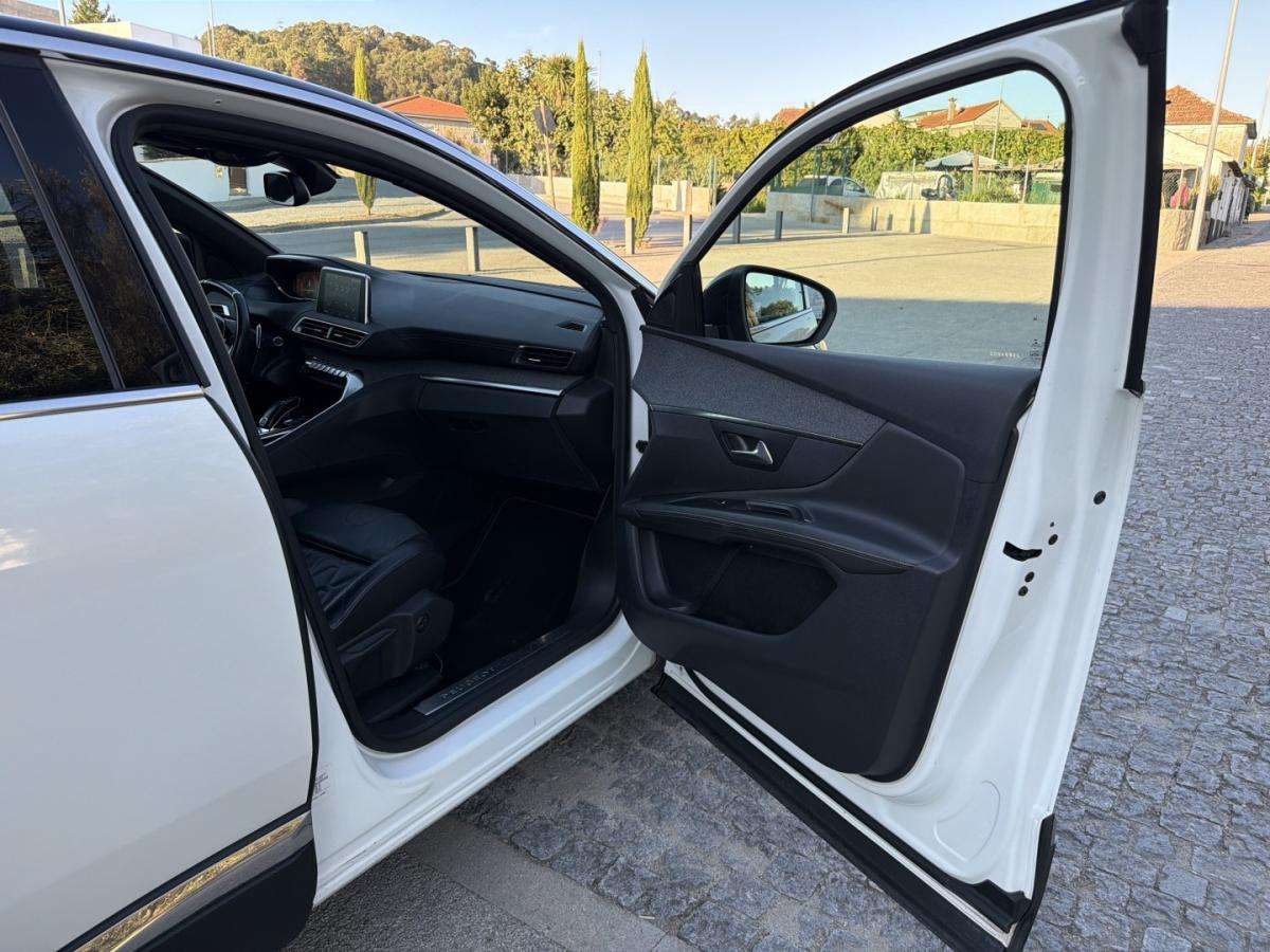 peugeot-3008-2018-diesel-1560cc