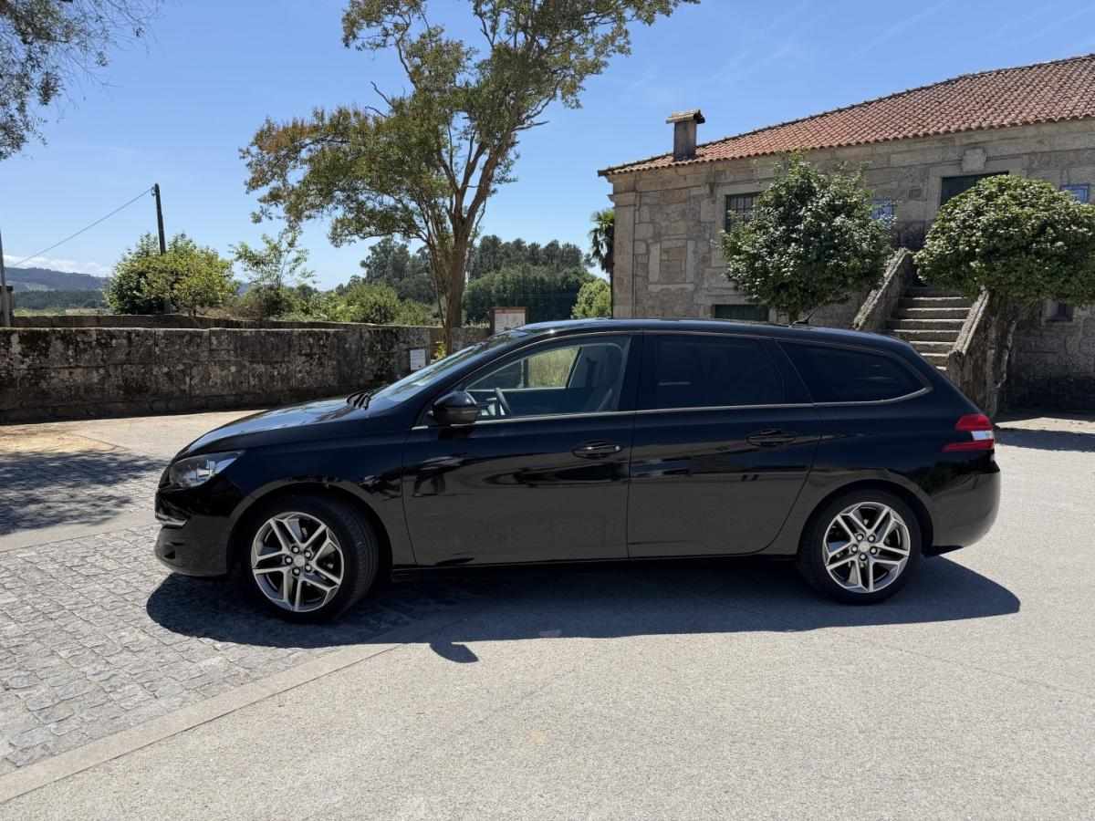 peugeot-308-sw-2015-diesel-1560cc