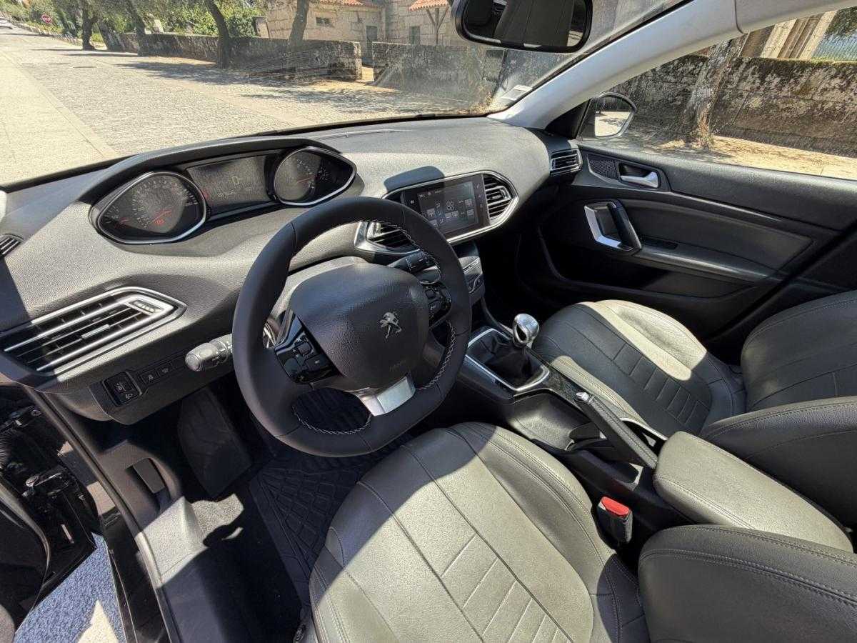 peugeot-308-sw-2015-diesel-1560cc