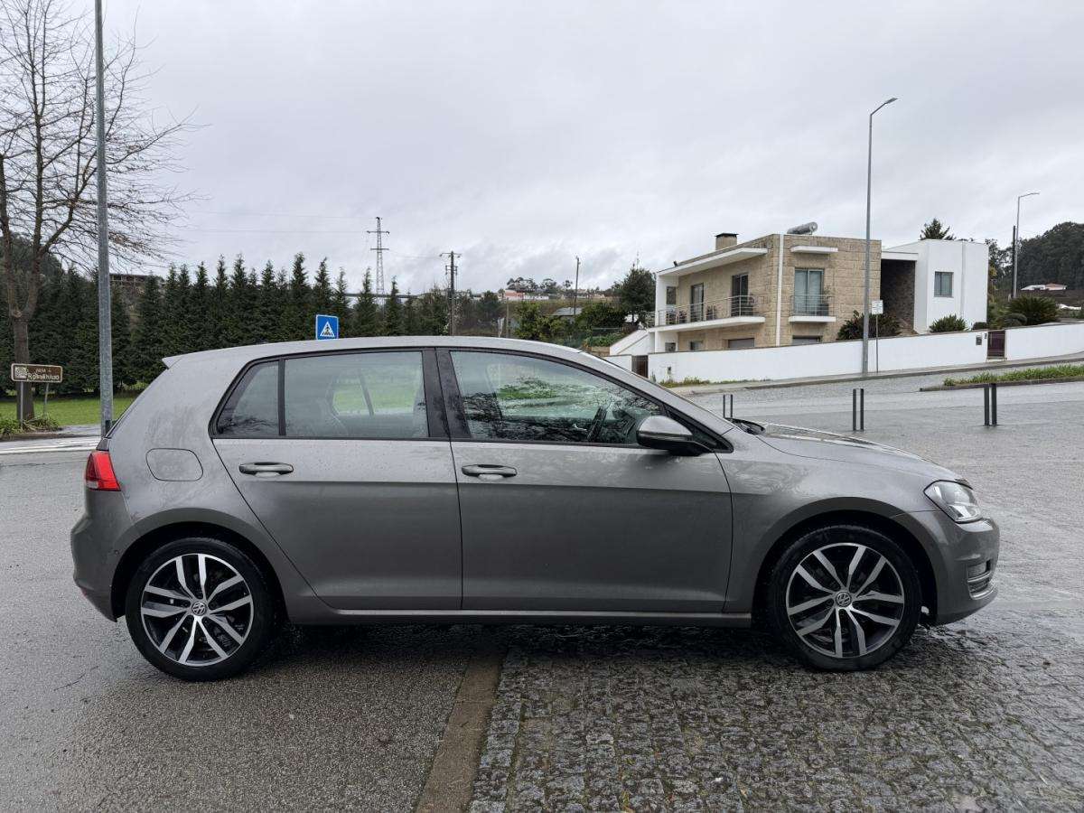 volkswagen-golf-2014-diesel-1598cc