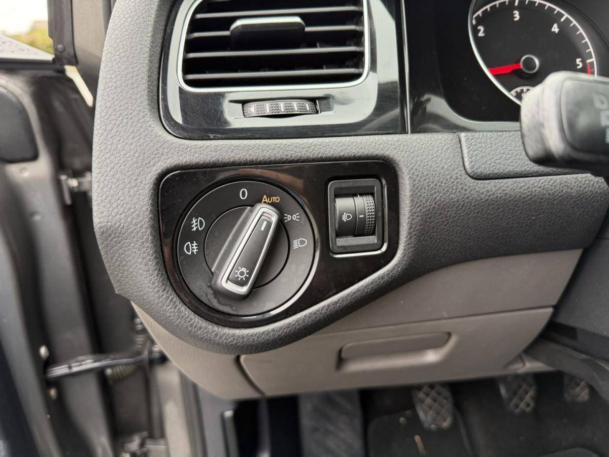 volkswagen-golf-2014-diesel-1598cc