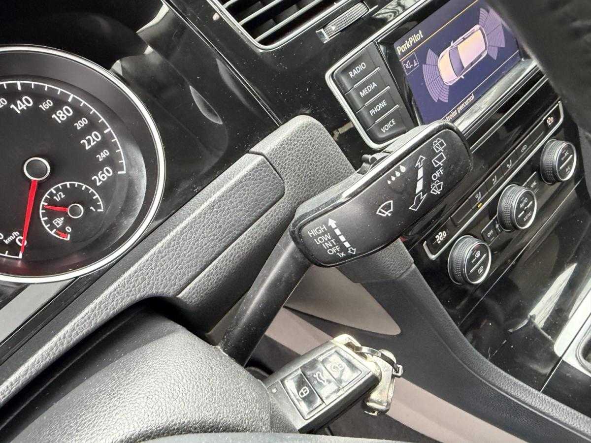 volkswagen-golf-2014-diesel-1598cc