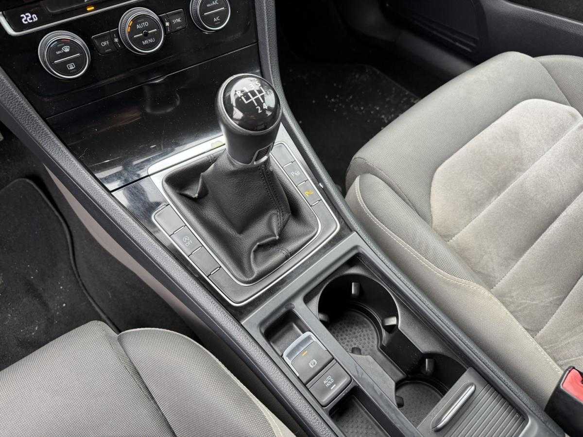 volkswagen-golf-2014-diesel-1598cc