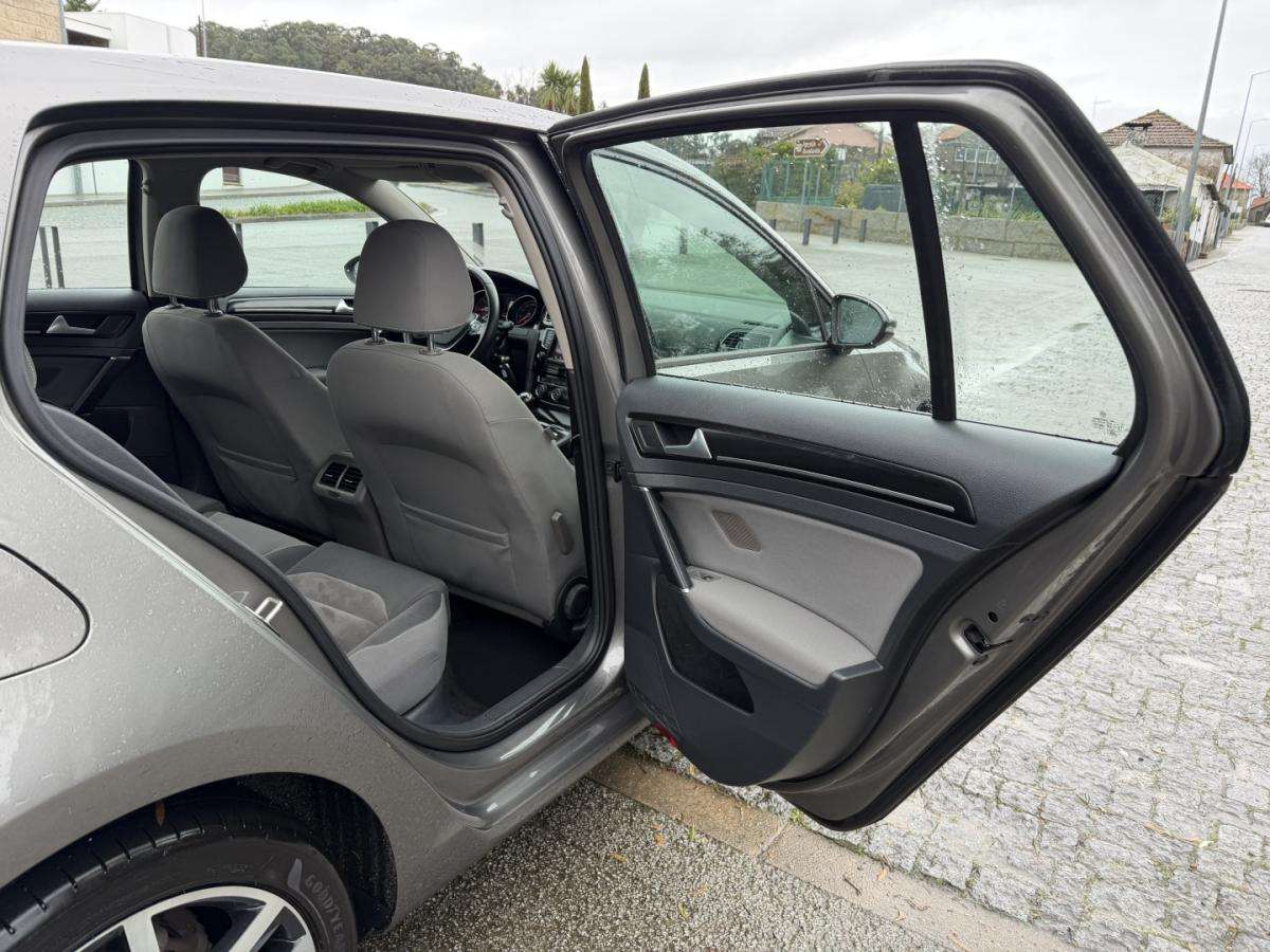 volkswagen-golf-2014-diesel-1598cc