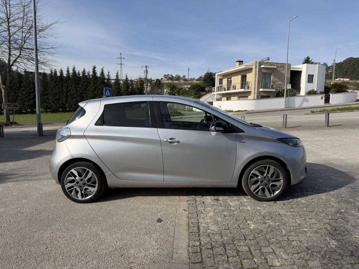renault-zoe-2019-eletrico-0cc