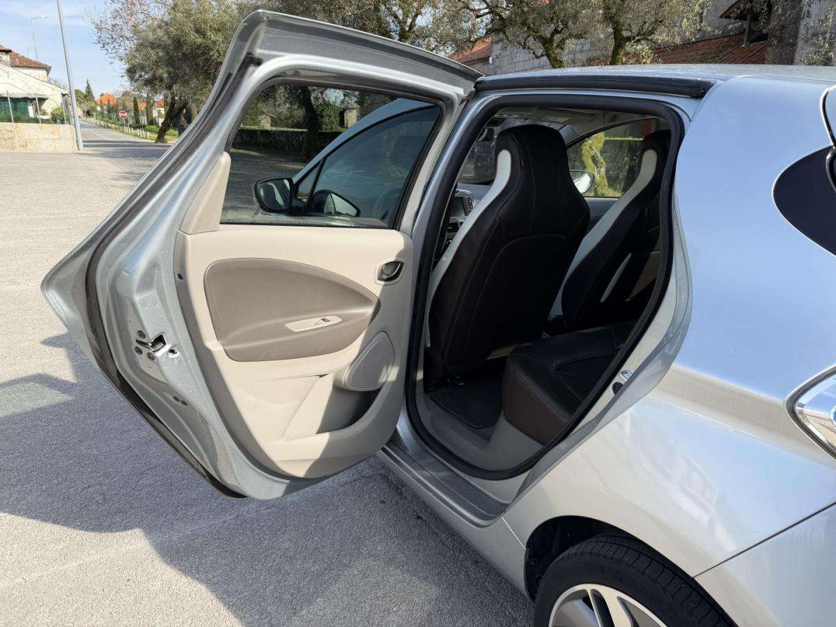 renault-zoe-2019-eletrico-0cc