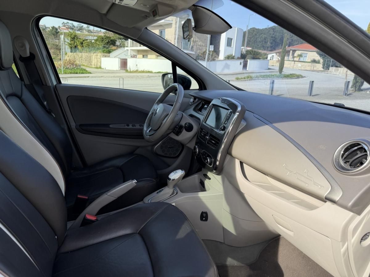 renault-zoe-2019-eletrico-0cc