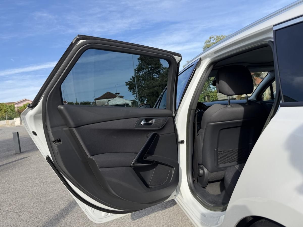 peugeot-508-sw-2013-diesel-1997cc
