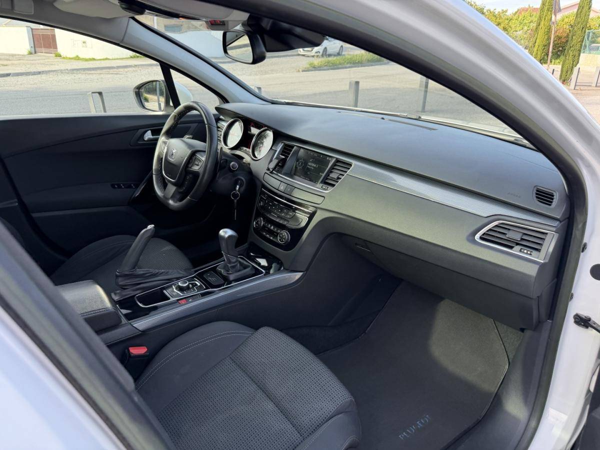 peugeot-508-sw-2013-diesel-1997cc