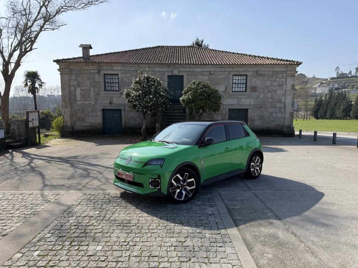 renault-5-2024-eletrico-0cc