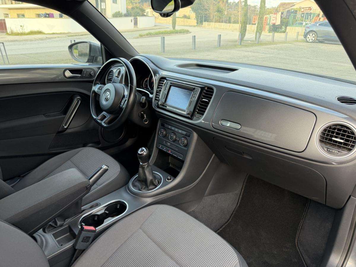 volkswagen-beetle-2015-gasolina-1390cc
