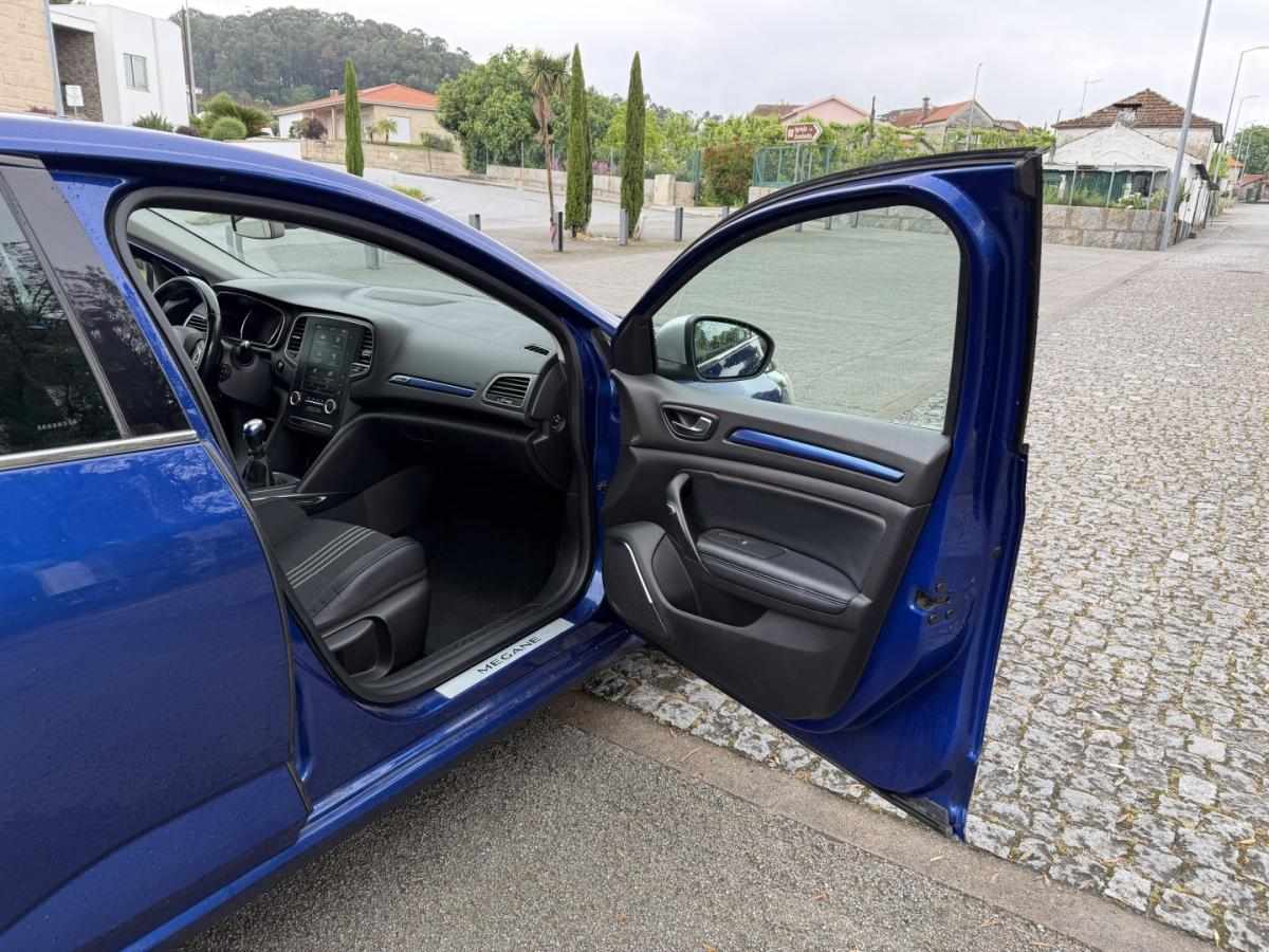 renault-megane-2017-diesel-1461cc
