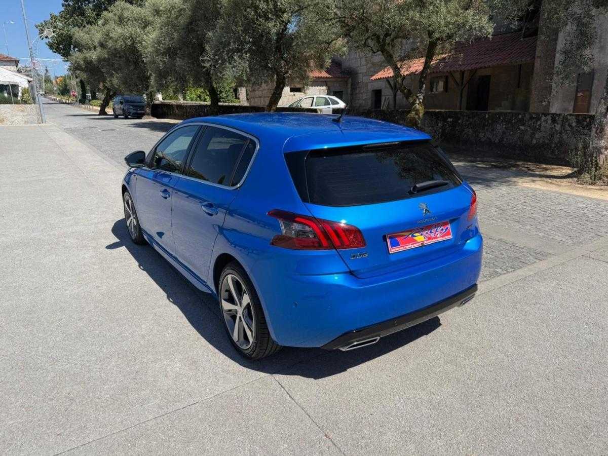 peugeot-308-2021-gasolina-1199cc