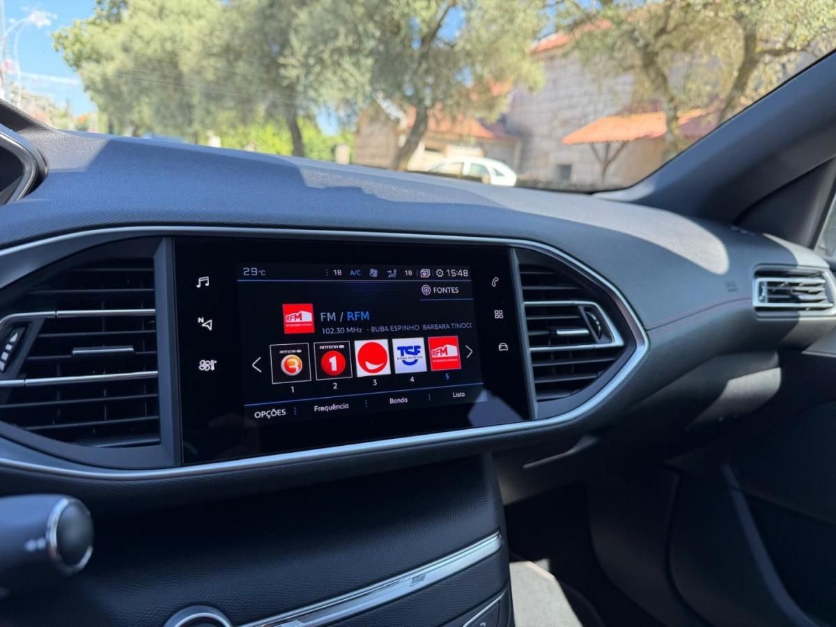peugeot-308-2021-gasolina-1199cc