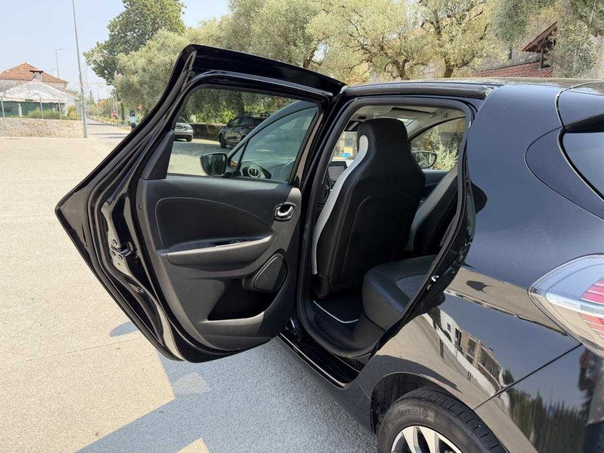 renault-zoe-2020-eletrico-0cc