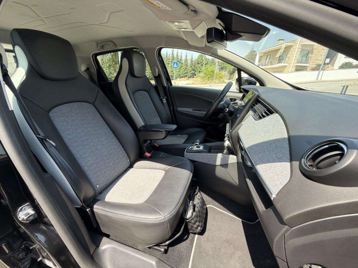 renault-zoe-2020-eletrico-0cc