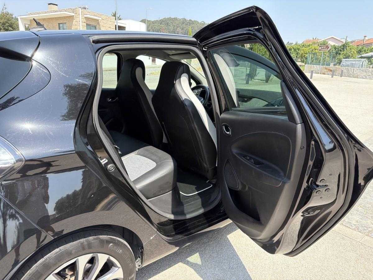 renault-zoe-2020-eletrico-0cc