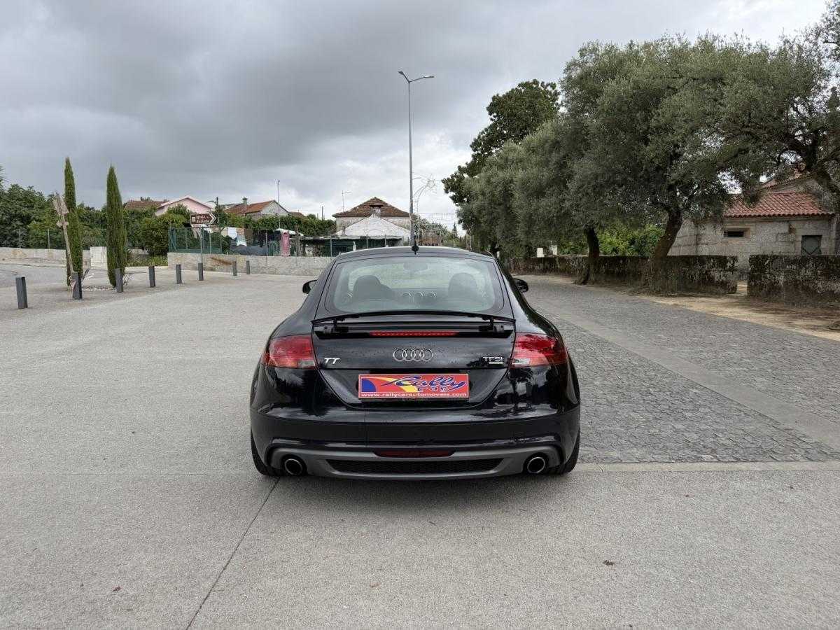 audi-tt-2014-gasolina-1984cc