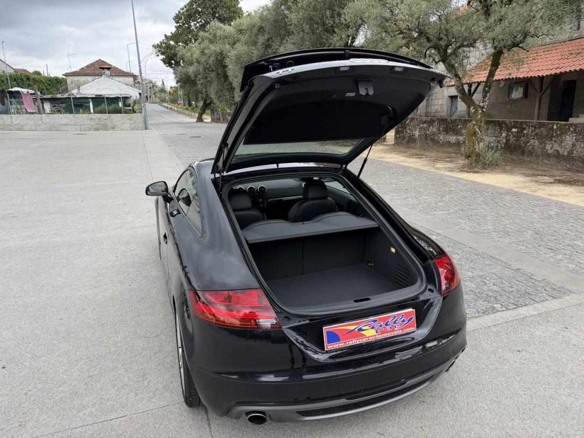 audi-tt-2014-gasolina-1984cc