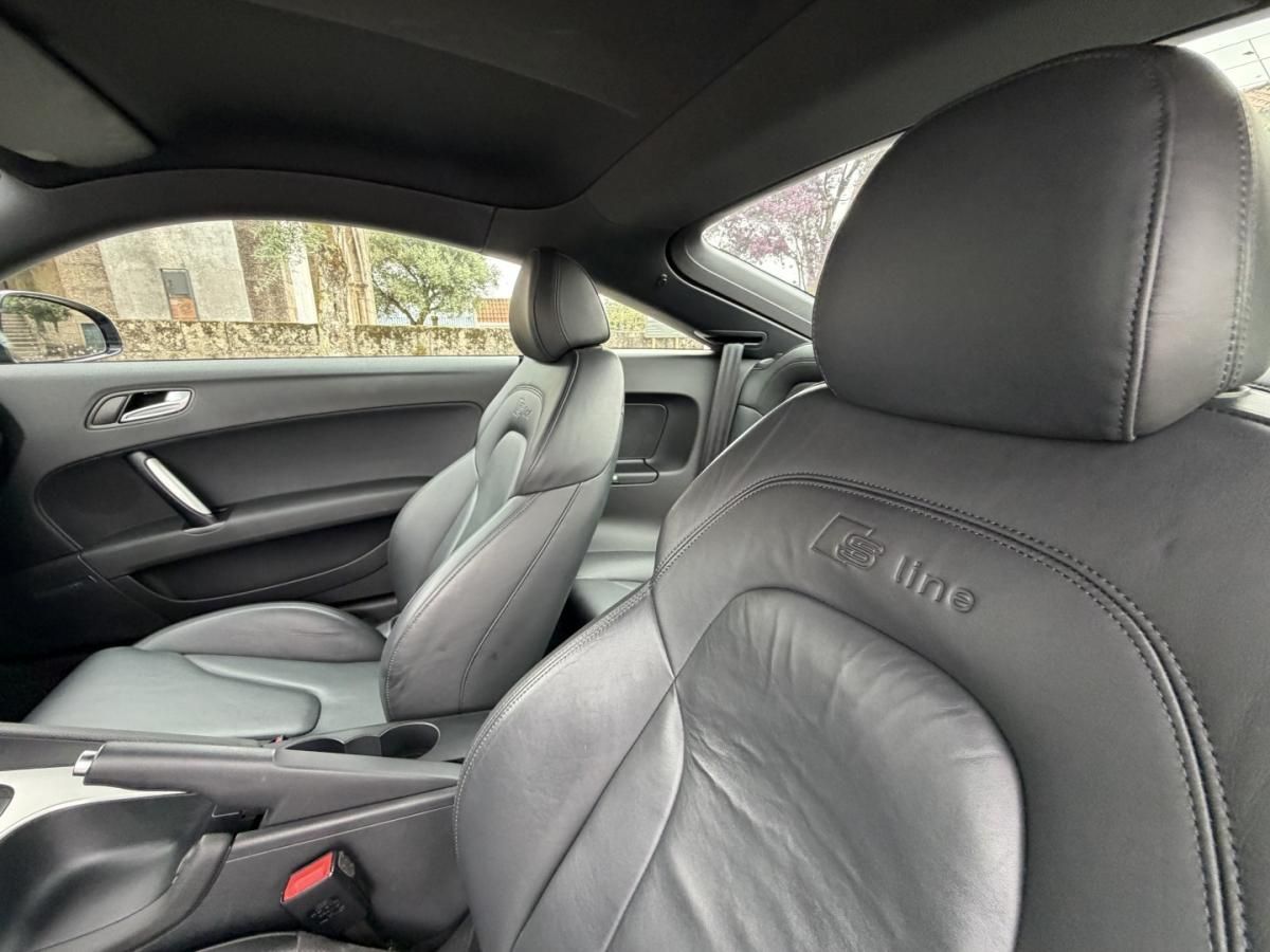 audi-tt-2014-gasolina-1984cc