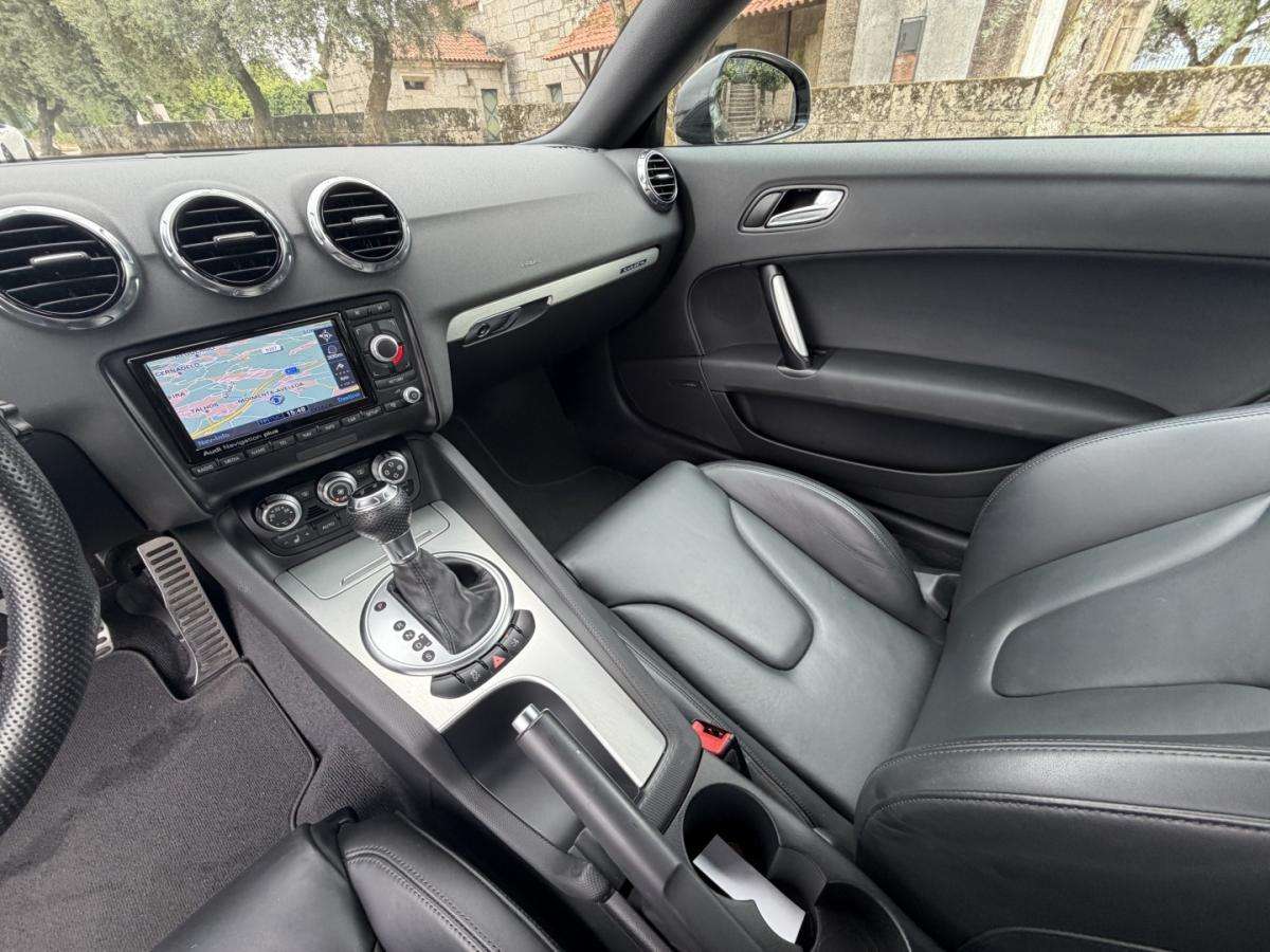 audi-tt-2014-gasolina-1984cc