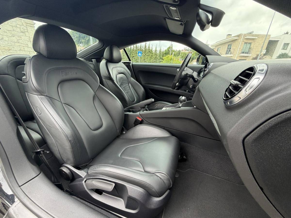 audi-tt-2014-gasolina-1984cc