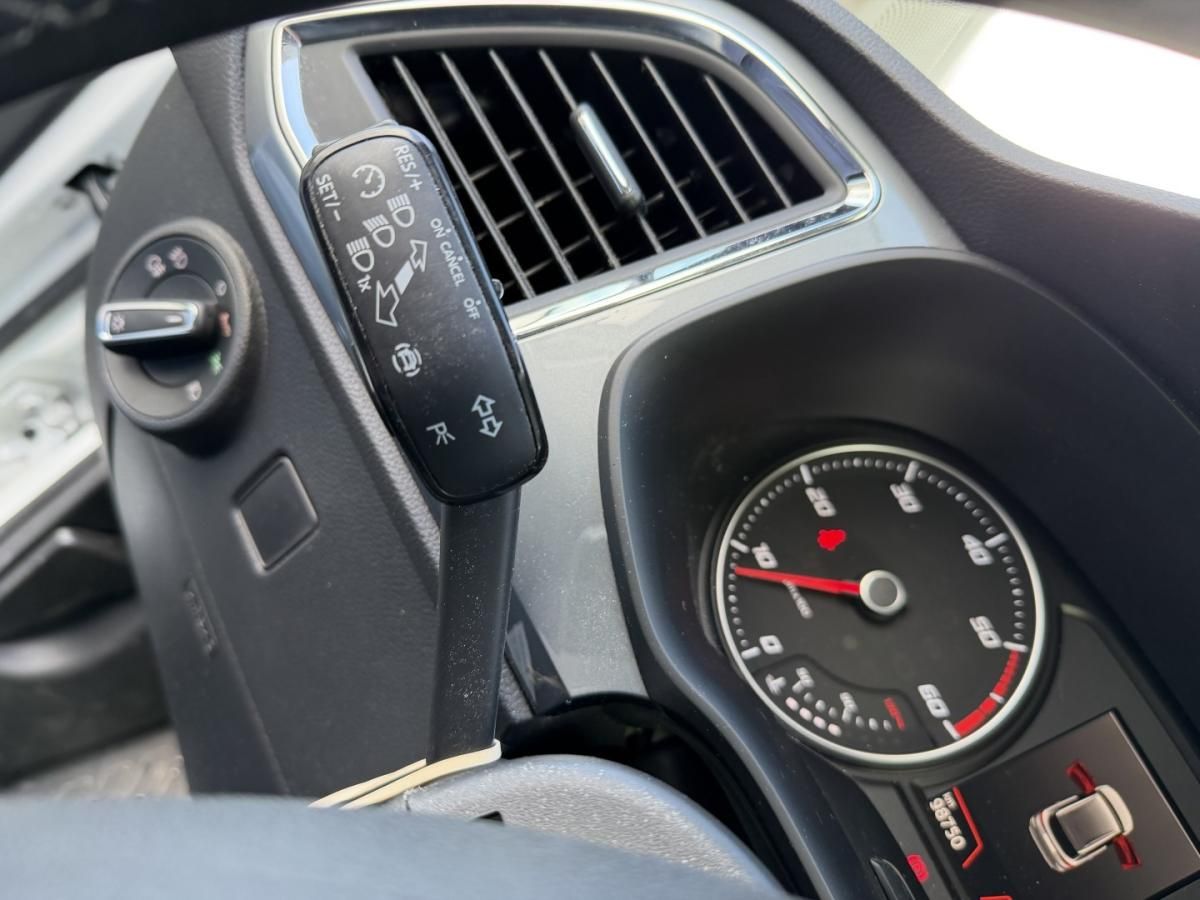 seat-ateca-2019-diesel-1598cc