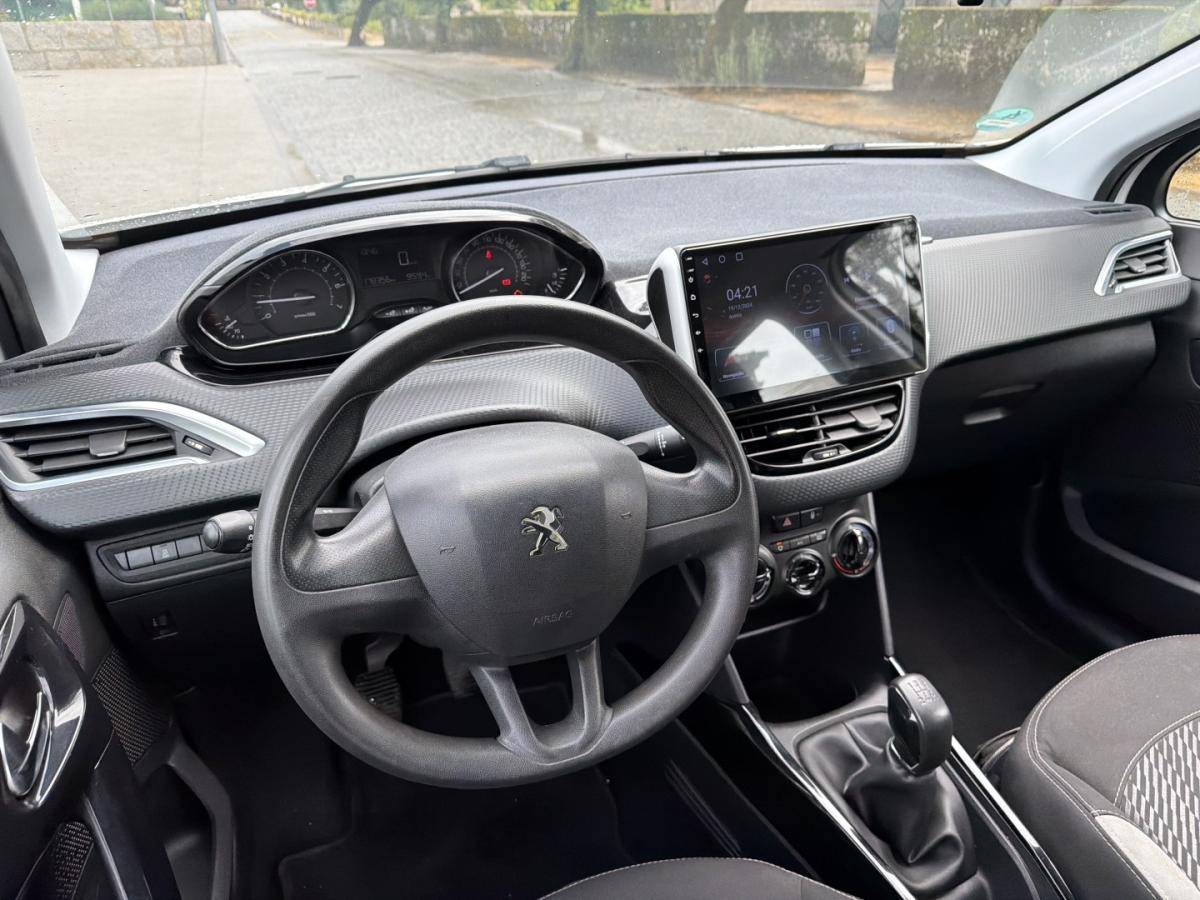 peugeot-2008-2014-gasolina-1199cc