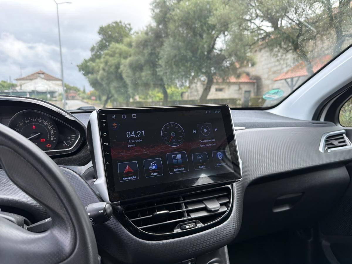 peugeot-2008-2014-gasolina-1199cc