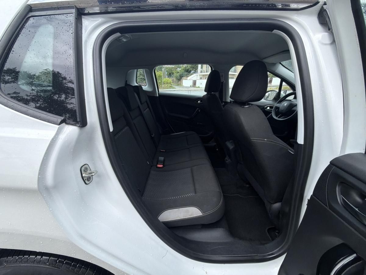 peugeot-2008-2014-gasolina-1199cc