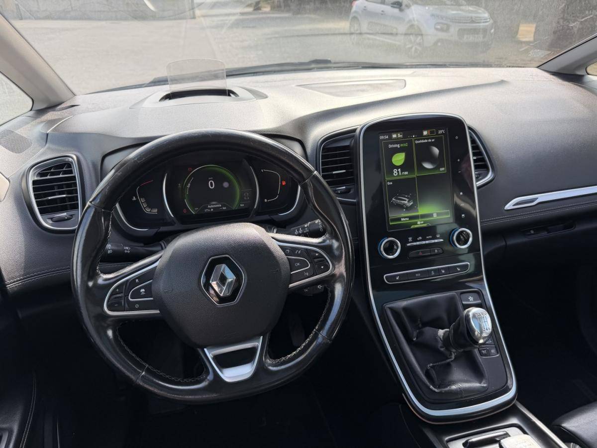 renault-grand-scenic-2017-diesel-1598cc