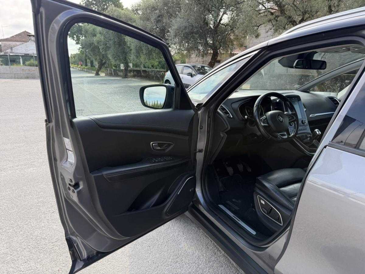 renault-grand-scenic-2017-diesel-1598cc