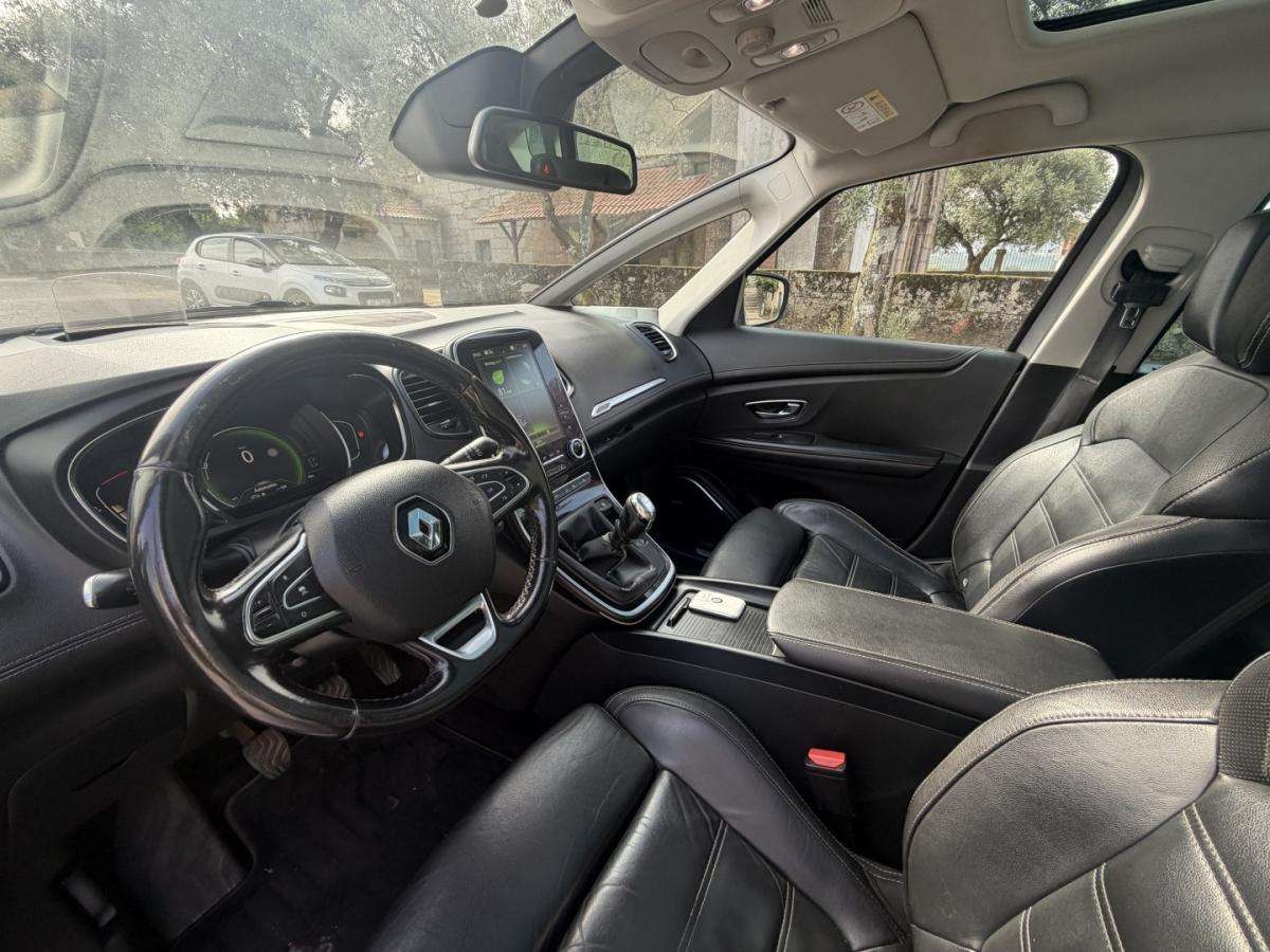 renault-grand-scenic-2017-diesel-1598cc