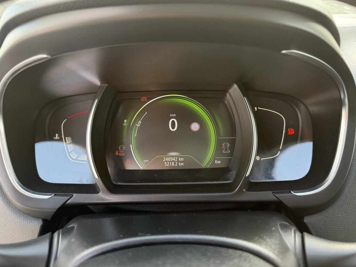 renault-grand-scenic-2017-diesel-1598cc