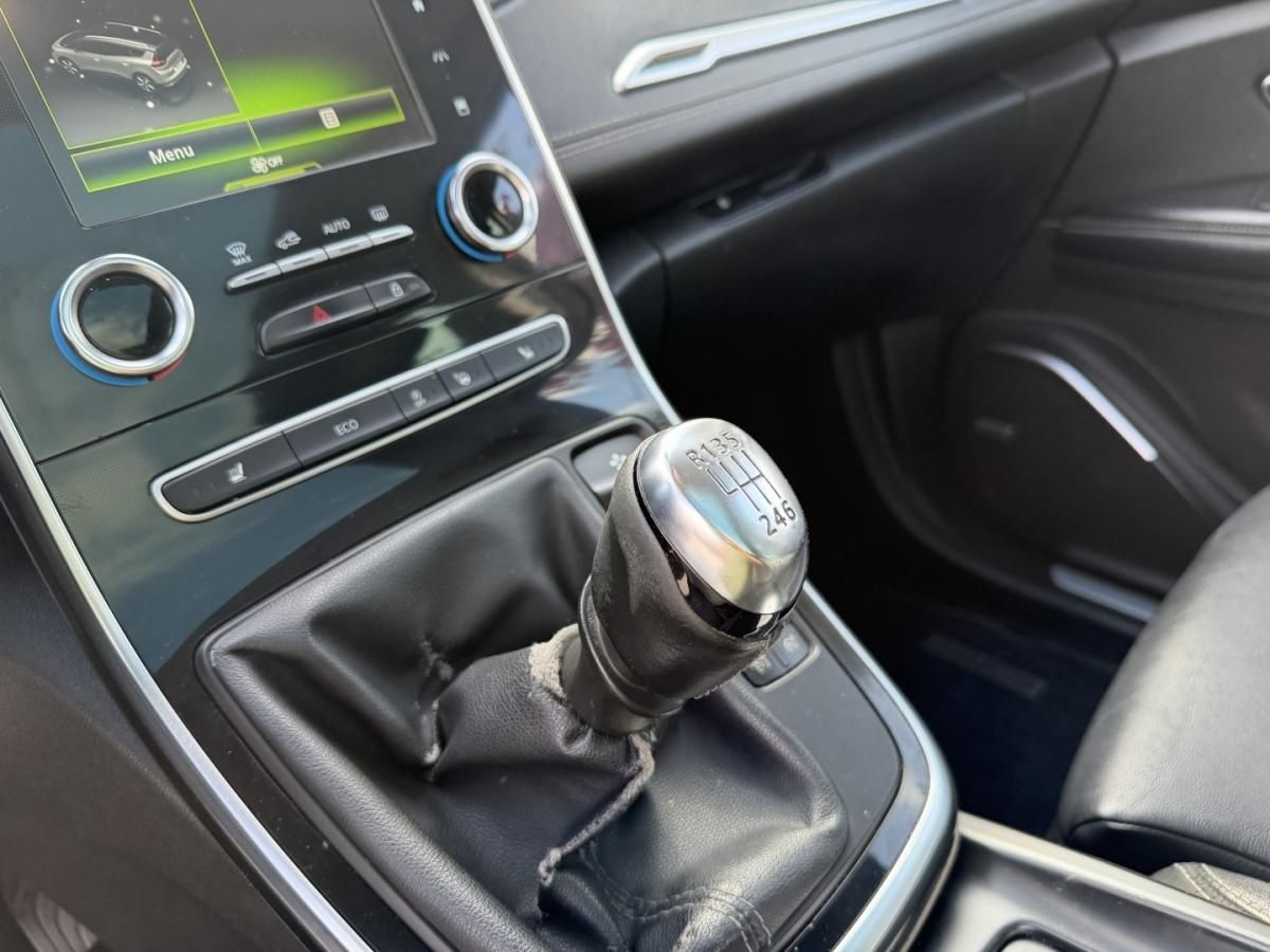 renault-grand-scenic-2017-diesel-1598cc
