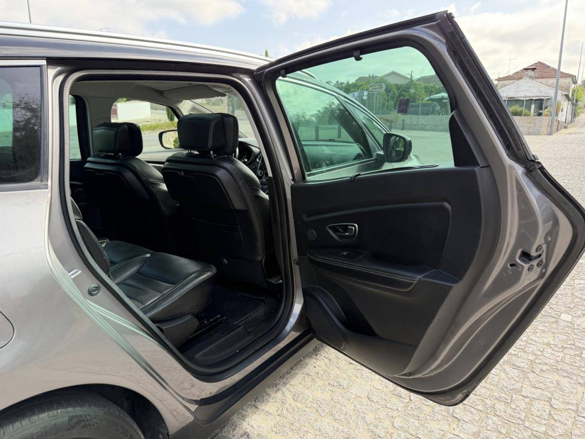 renault-grand-scenic-2017-diesel-1598cc
