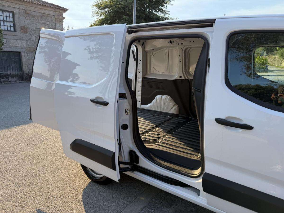 citroen-berlingo-2022-diesel-1500cc
