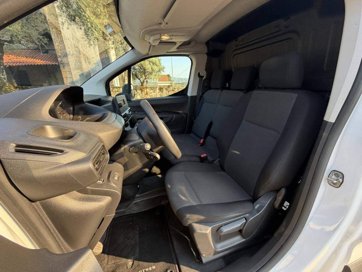 citroen-berlingo-2022-diesel-1500cc