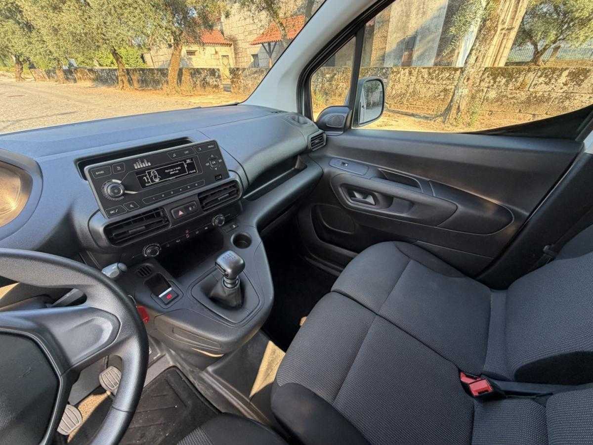 citroen-berlingo-2022-diesel-1500cc