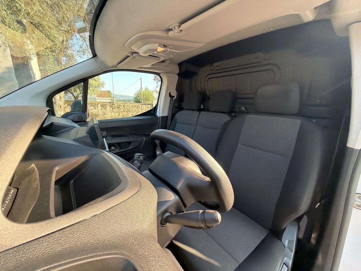 citroen-berlingo-2022-diesel-1500cc
